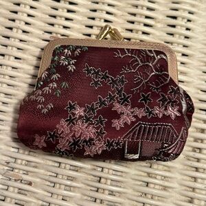 Vintage Floral Brocade Coin Purse Gold Frame Clasp Burgundy